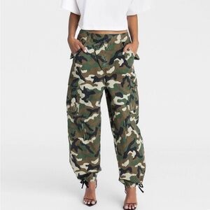 KBB by KAHLANA Women's Mid-Rise Straight Leg 'The Cargo Jogger' - Dark Camo